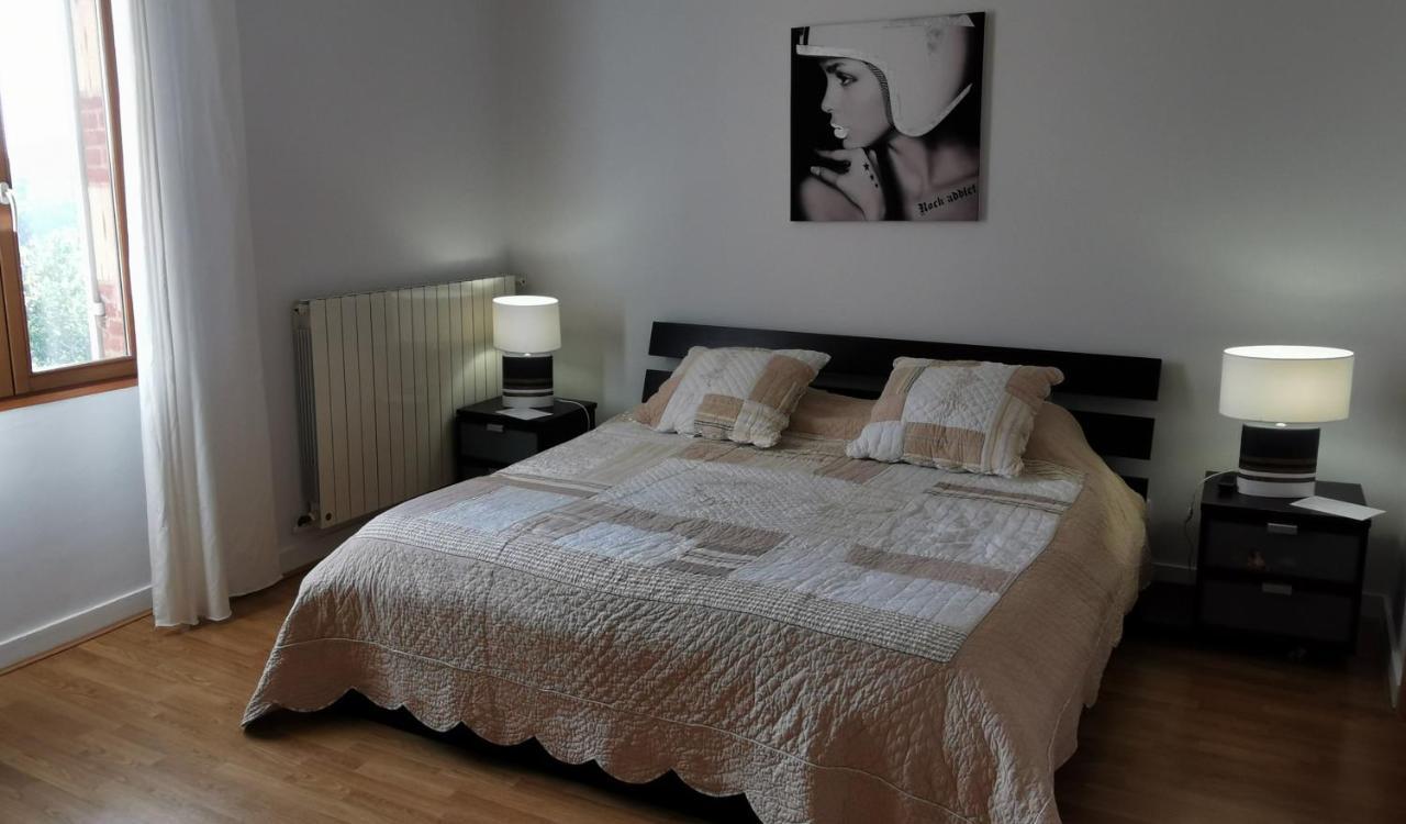 La Villa Des Coteaux Pomport Екстериор снимка